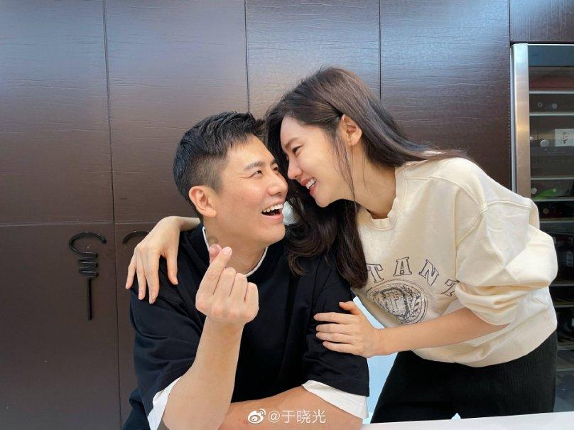 落马县委书记大搞形式主义,曾要求下属每天7点起床穿迷彩跑操